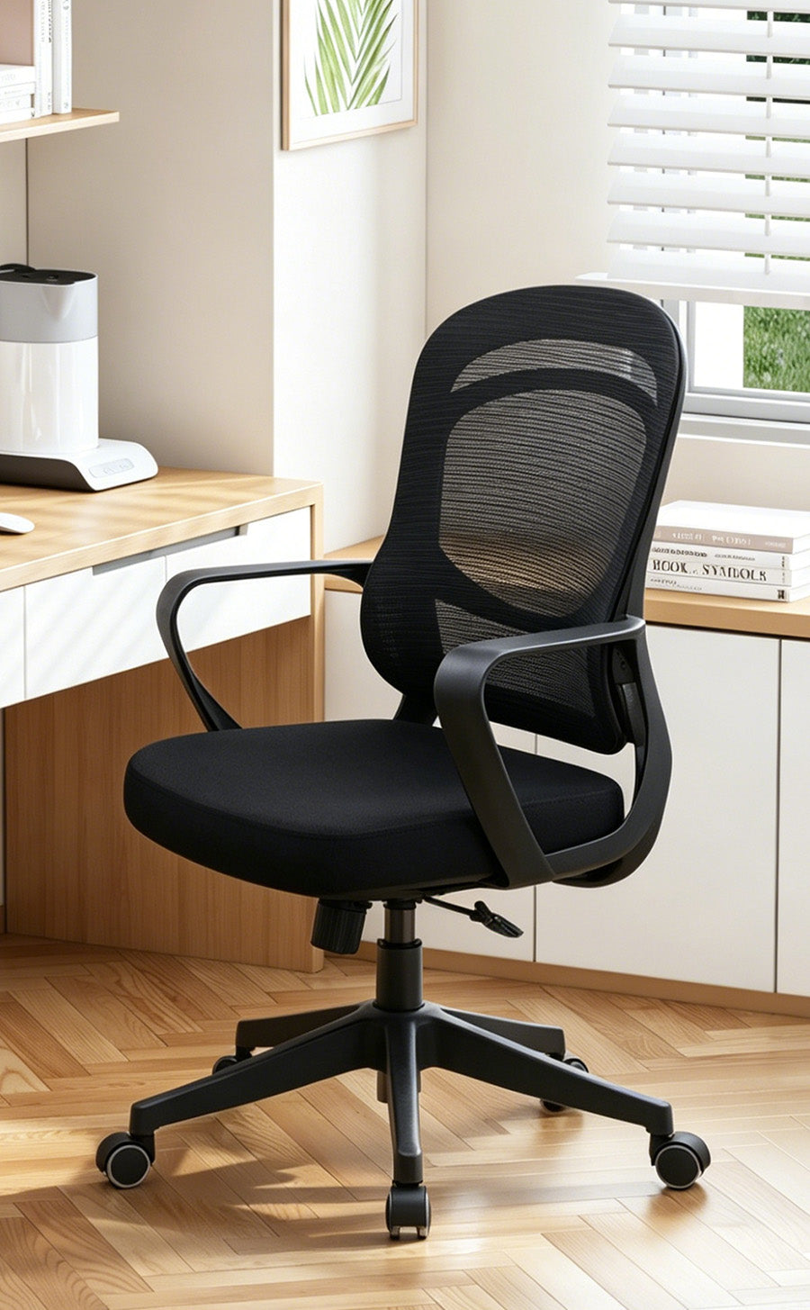 TR1 Minimal Mesh Ergonomic Office Chair
